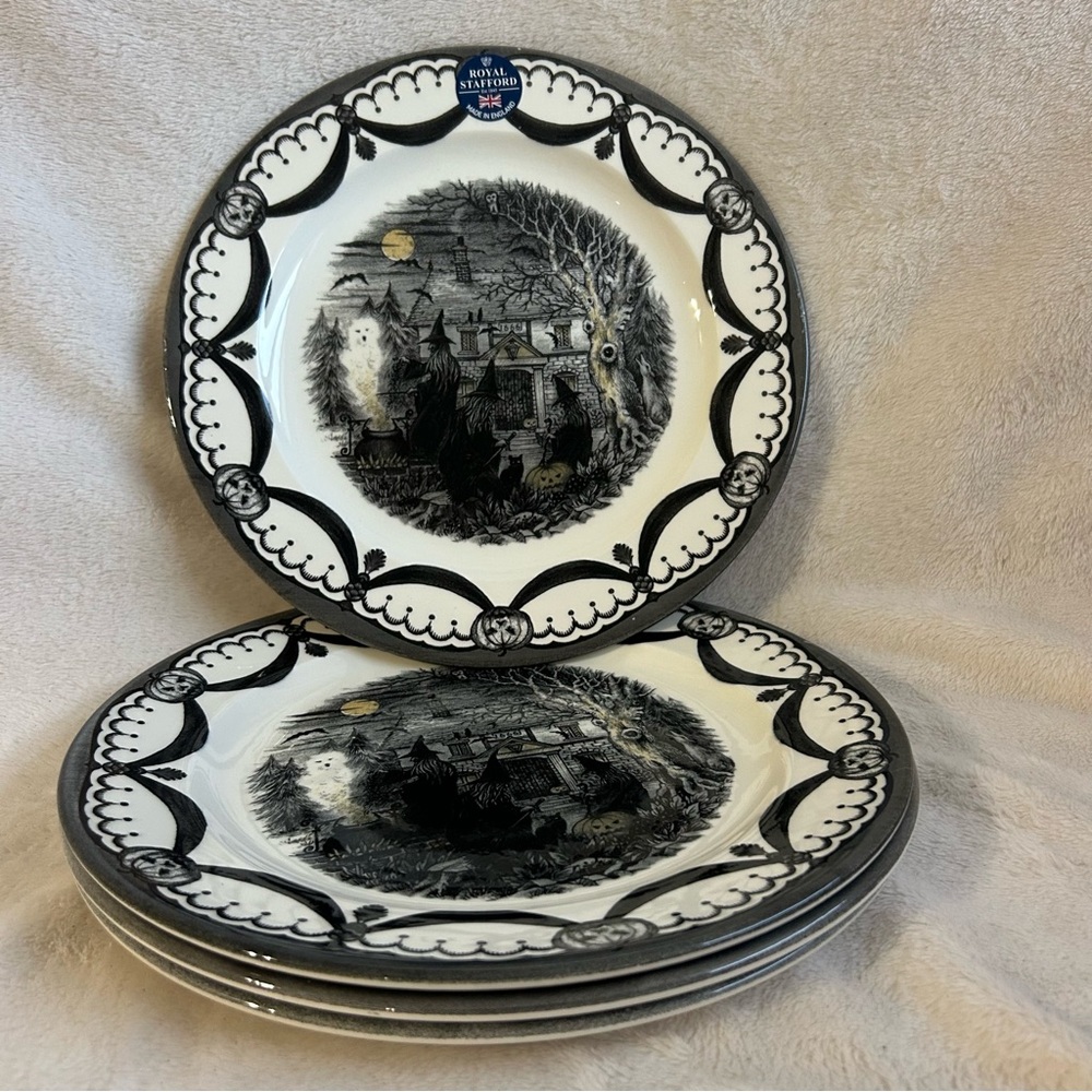 NEW Royal Stafford Halloween Coven Witches Spell Dinner Plates S/4